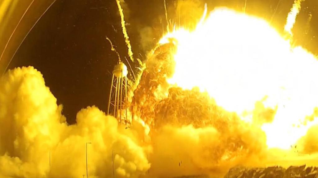 antares-explosion-1