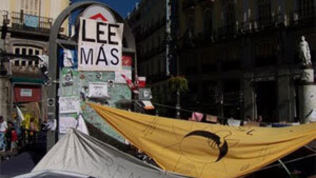 Image: Escritura urgente para indignados