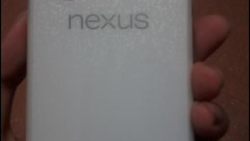 Nexus 4 en blanco y ¿LTE? listo para debutar en el Google I/O 2013