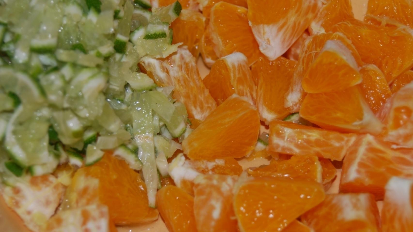 Naranja y lima cortadas