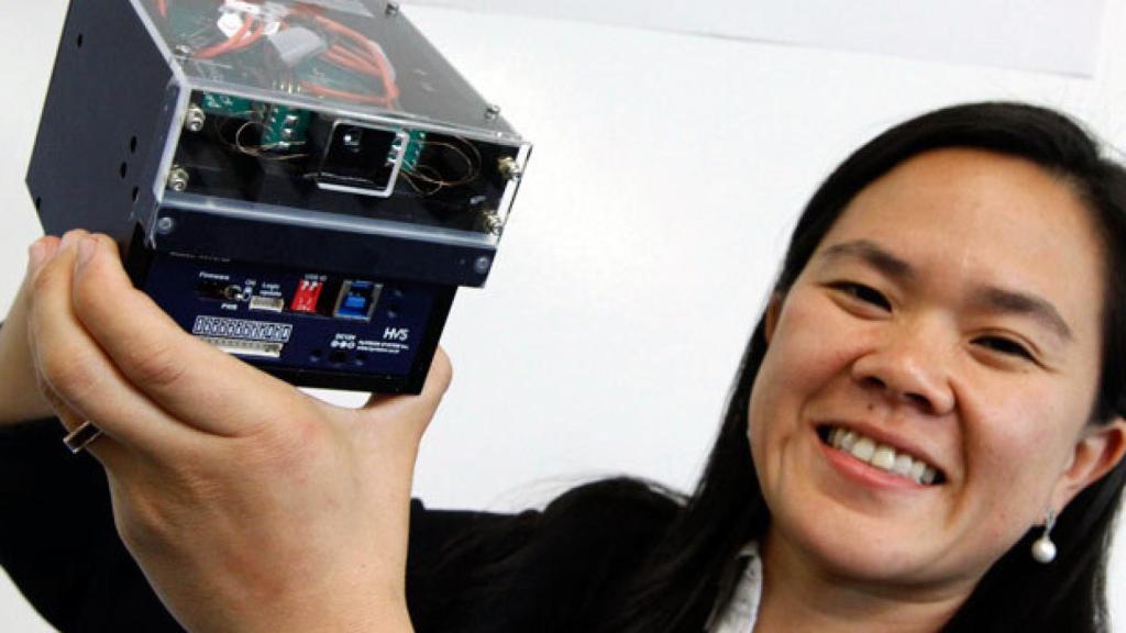 dynaoptics prototipo zoom optico