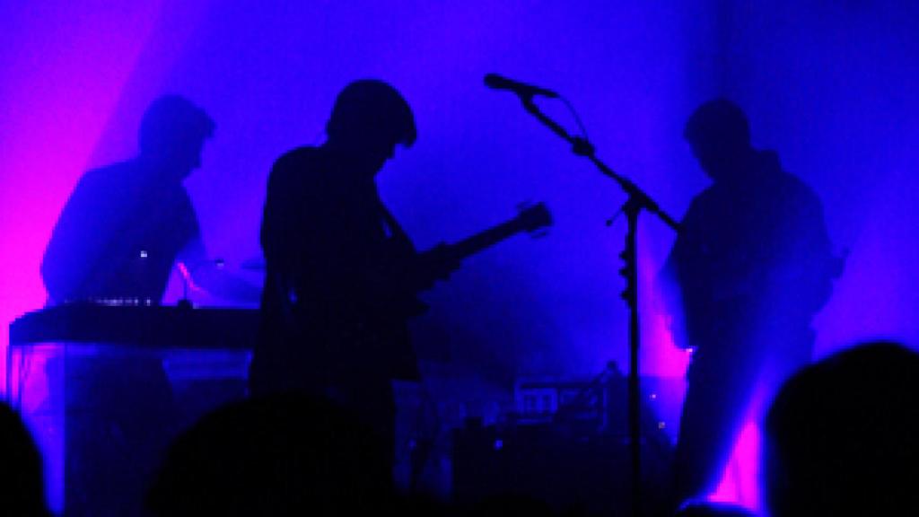 Image: Basta de negrura, vengan los festivales