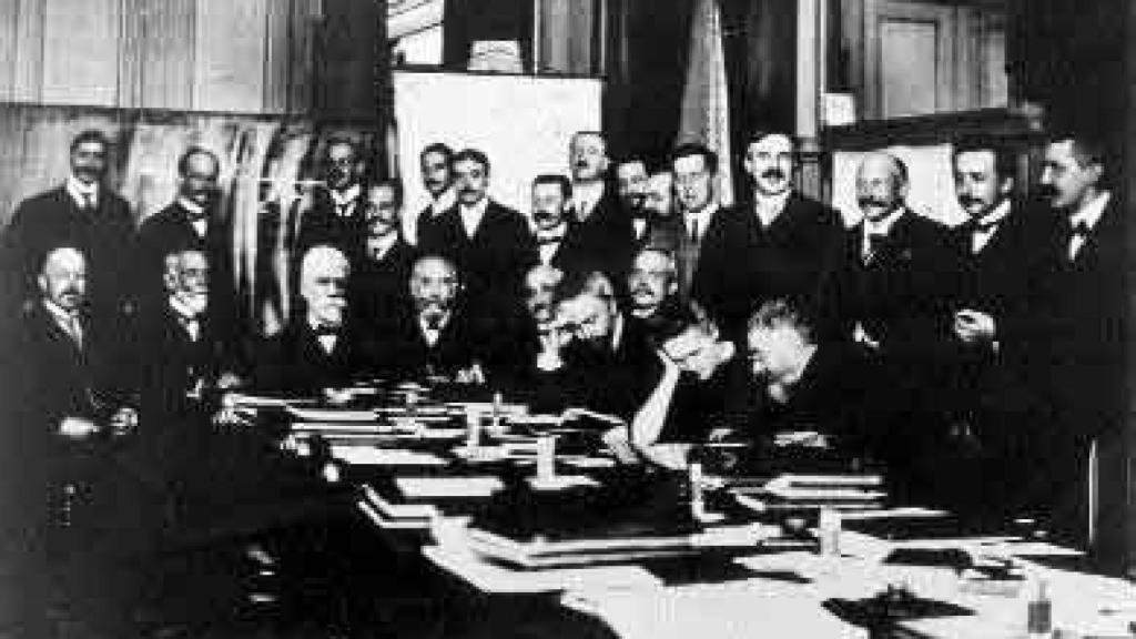 Image: Cien años de mecánica cuántica