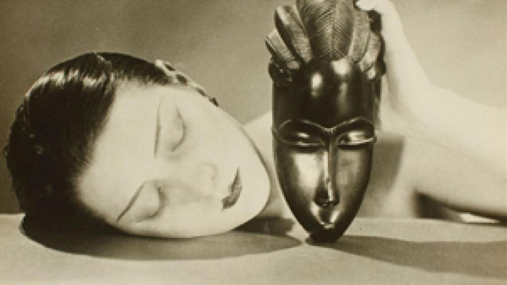 Image: Man Ray, Blanco y Negro y mucho más