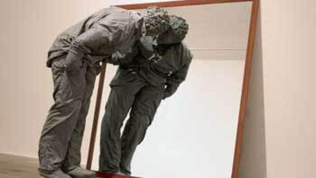 Image: Juan Muñoz variaciones sobre el espacio