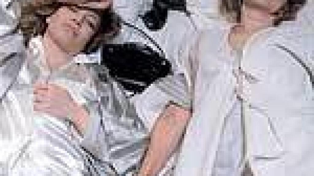 Image: Roth versus Lott