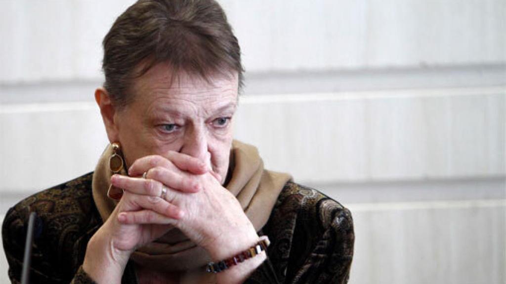 Image: Detienen a Helga Schmidt por el cobro de comisiones ilegales