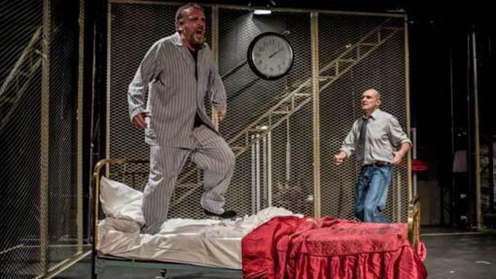 Image: Estampida en el CDN: llegan los rinocerontes de Ionesco