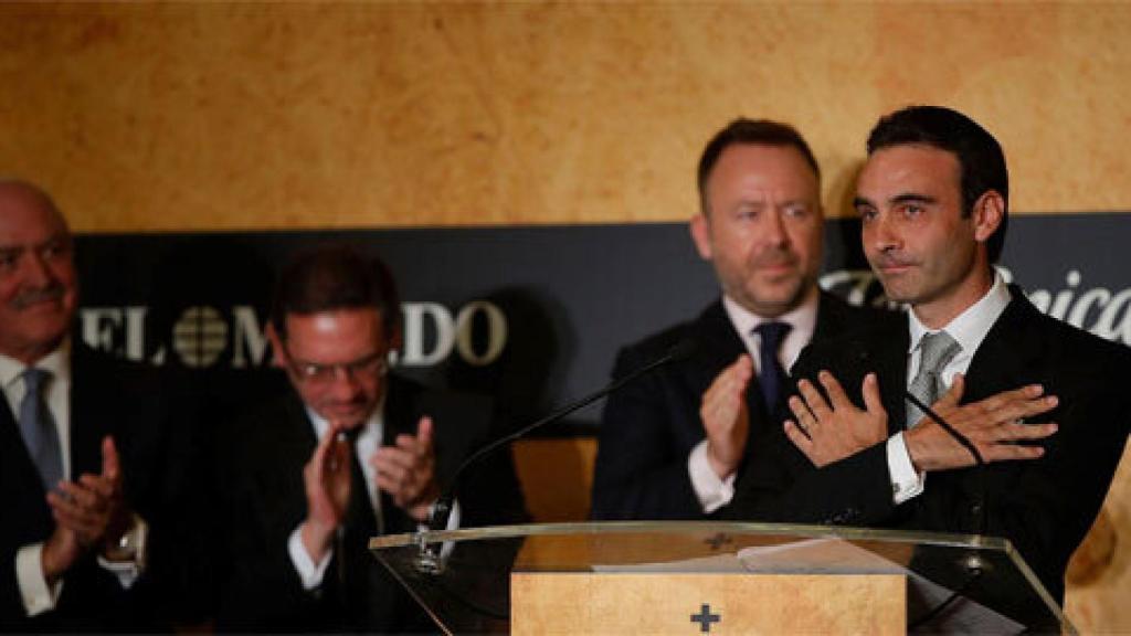 Image: Enrique Ponce: Cuanto más se ama, mejor se torea