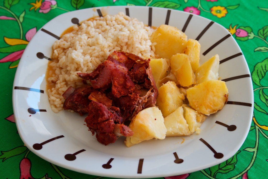botillo-con-patatas-y-arroz