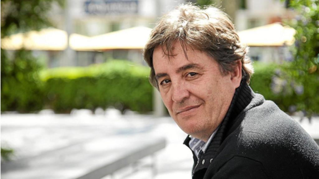 Image: Alguien dice tu nombre