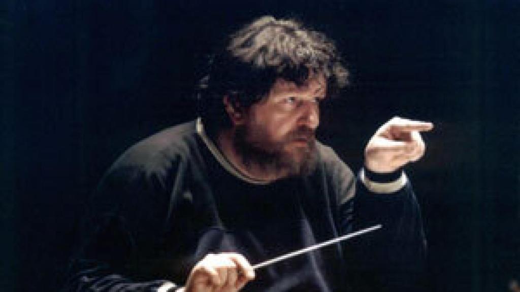Image: Knussen levanta el Festival de Alicante