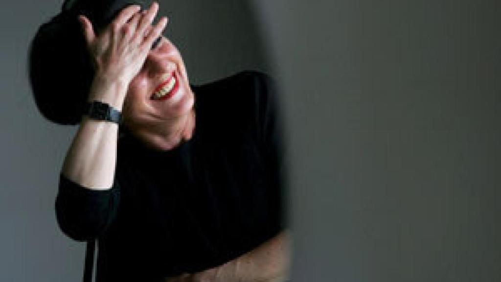 Image: El rey se inclina y mata