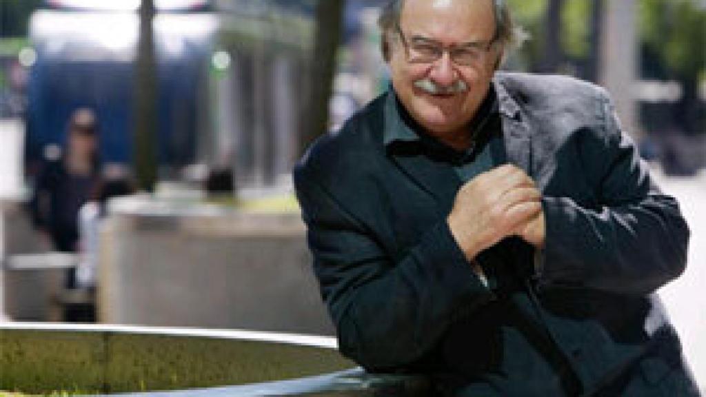 Image: Antonio Skármeta