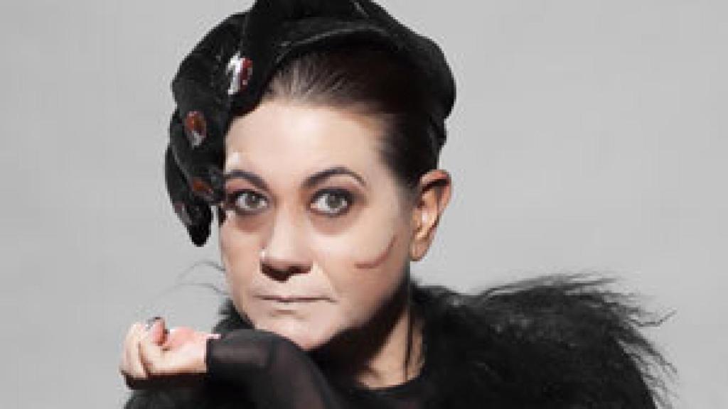 Image: Luisa Martín, una mona respetable