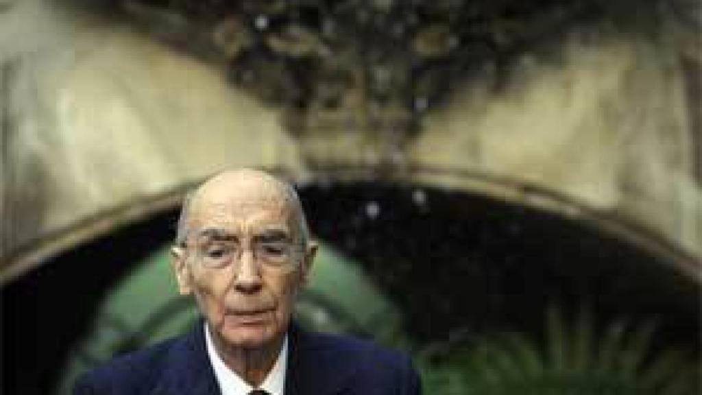 Image: José Saramago: La Biblia es un manual de malas costumbres