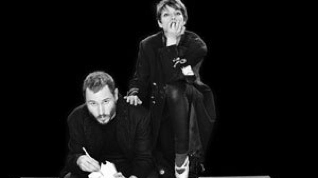 Image: Antígona, a la ciudad y al mundo