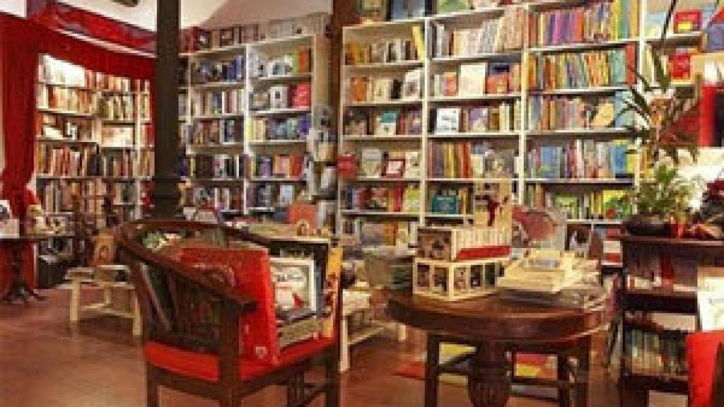 Image: El Dragón Lector