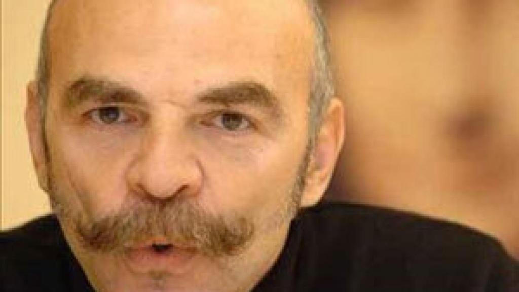 Image: Martín Caparrós: En Argentina el vínculo con los muertos tiene un carácter más político
