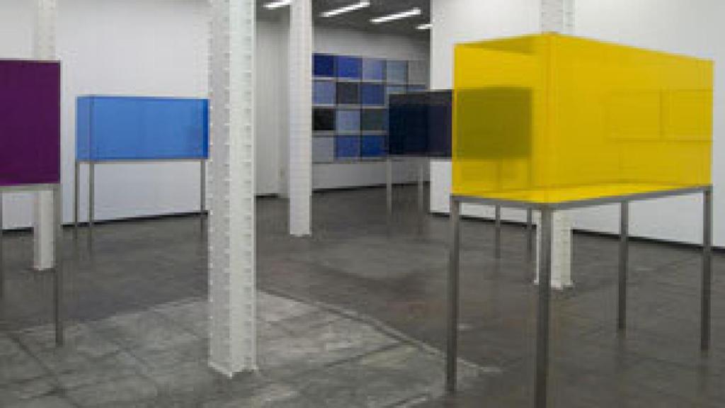 Image: Ignasi Aballí, el cielo es azul