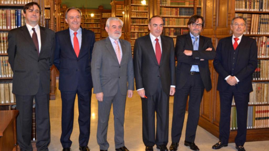 Image: El Banco Santander apoyará varios proyectos de la RAE hasta 2018