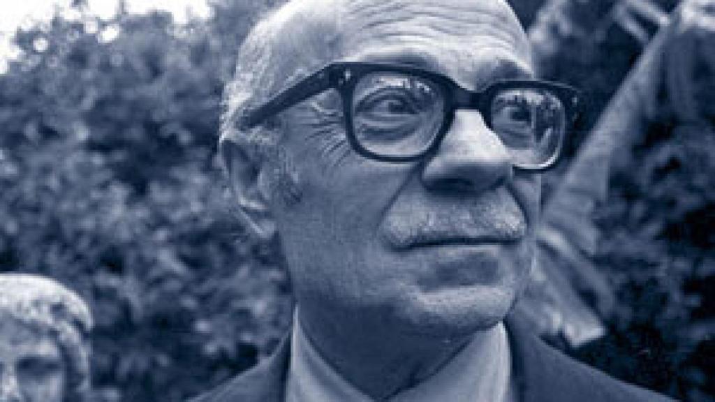 Image: Sabato, cruz de navajas a los 100