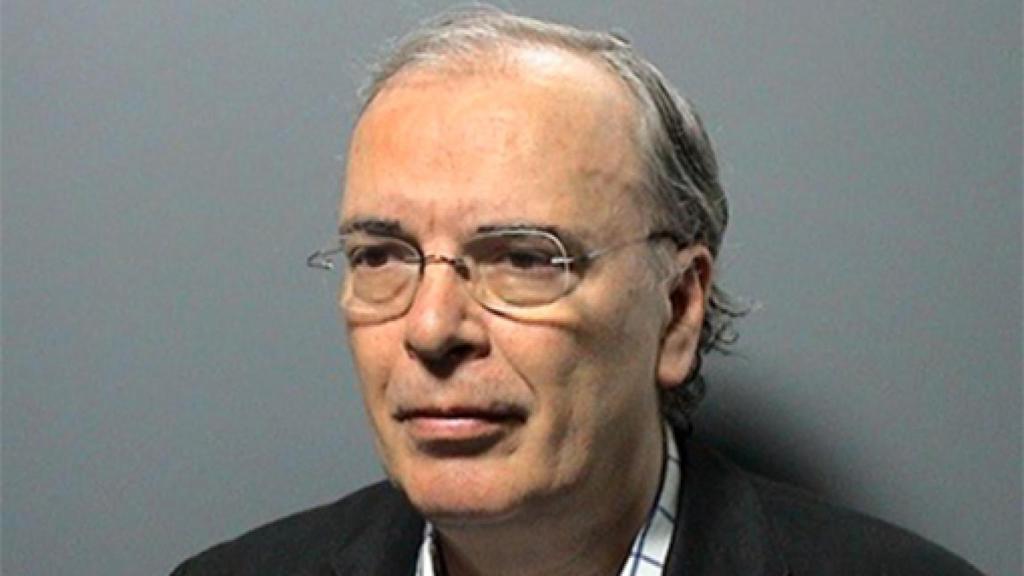 Image: Antonio Hernández, Premio Nacional de Poesía por Nueva York después de muerto