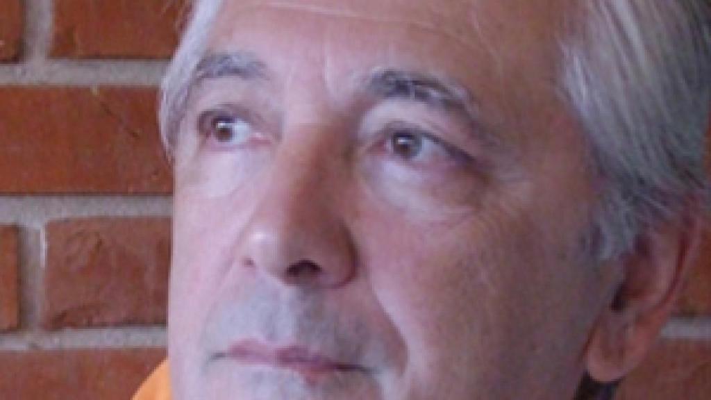 Image: Ruben Loza, Vargas Llosa y un muerto en el Café Gijón