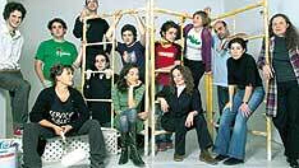 Image: Jóvenes ruidosos buscan espacio