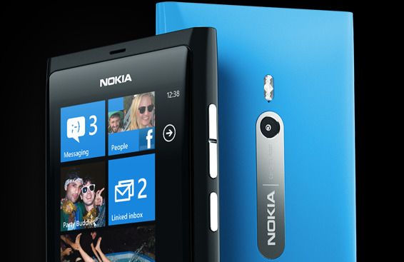 nokia-lumia-800-02