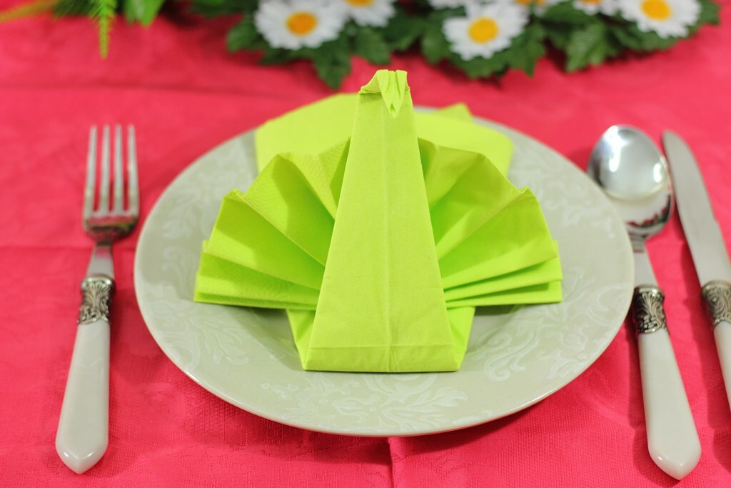 Servilleta pavo real