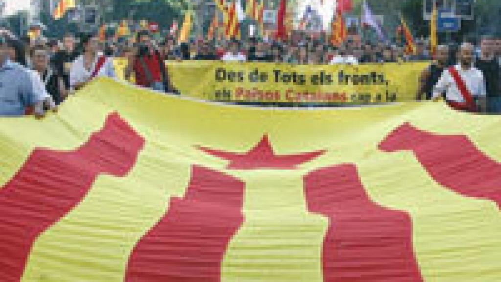 Image: 10 años de reflexión sobre el nacionalismo / La dejación de España