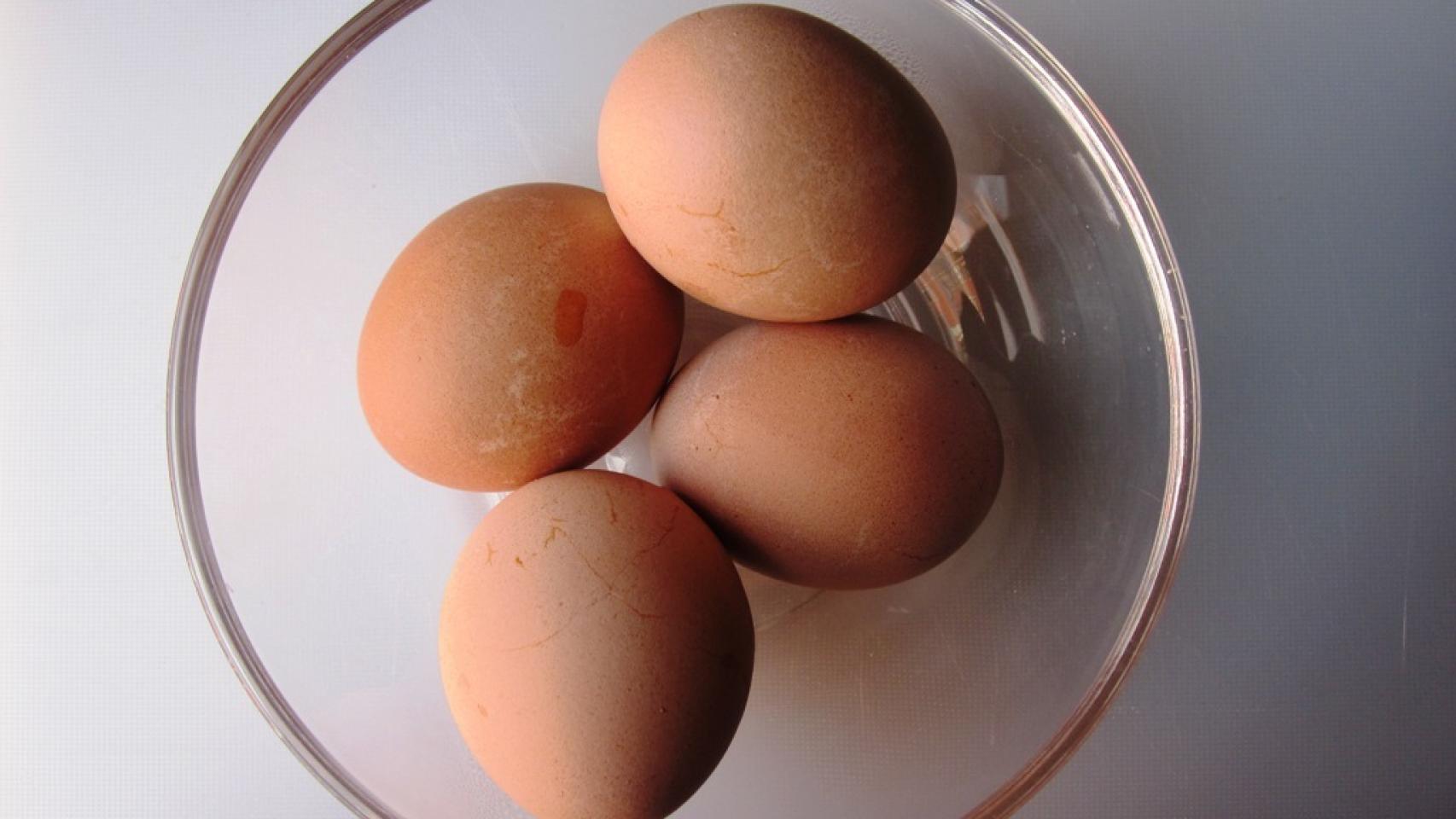 HUEVOS RELLENOS HALLOWEEN 1