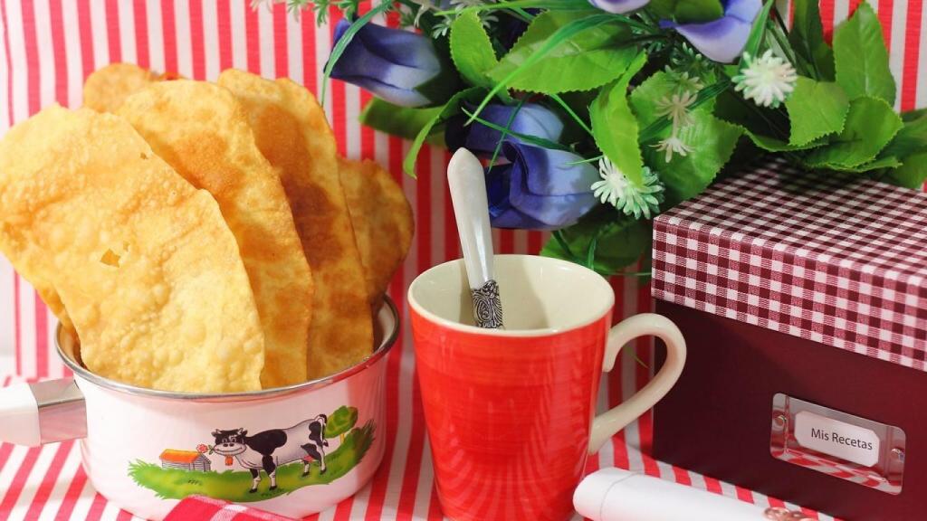 Orejas de Carnaval crujientes