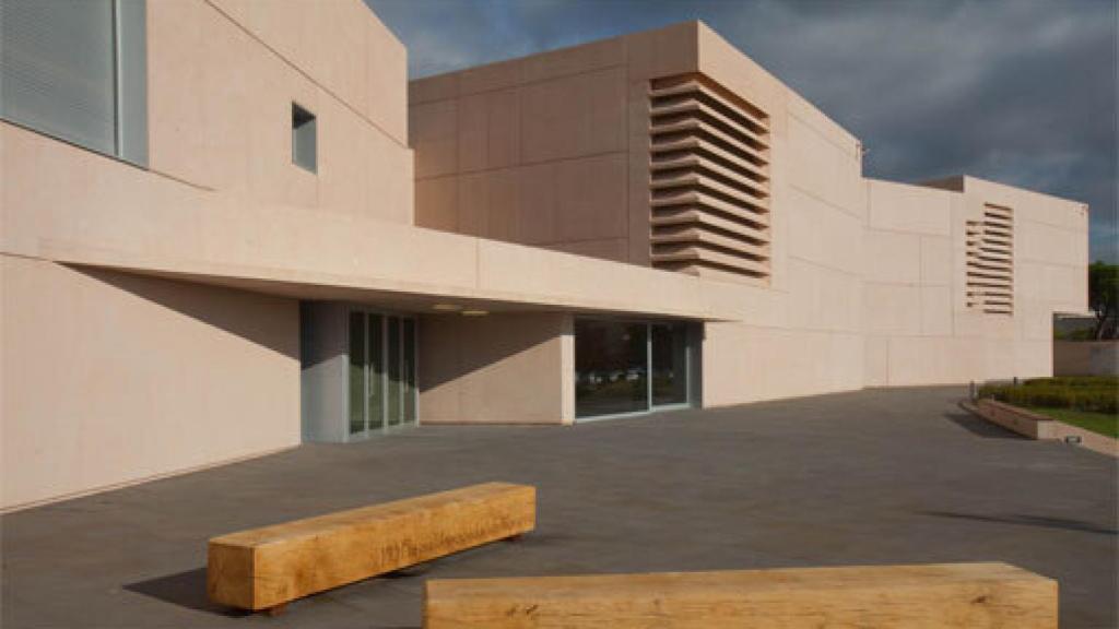 Image: Moneo da cobijo al legado Huarte