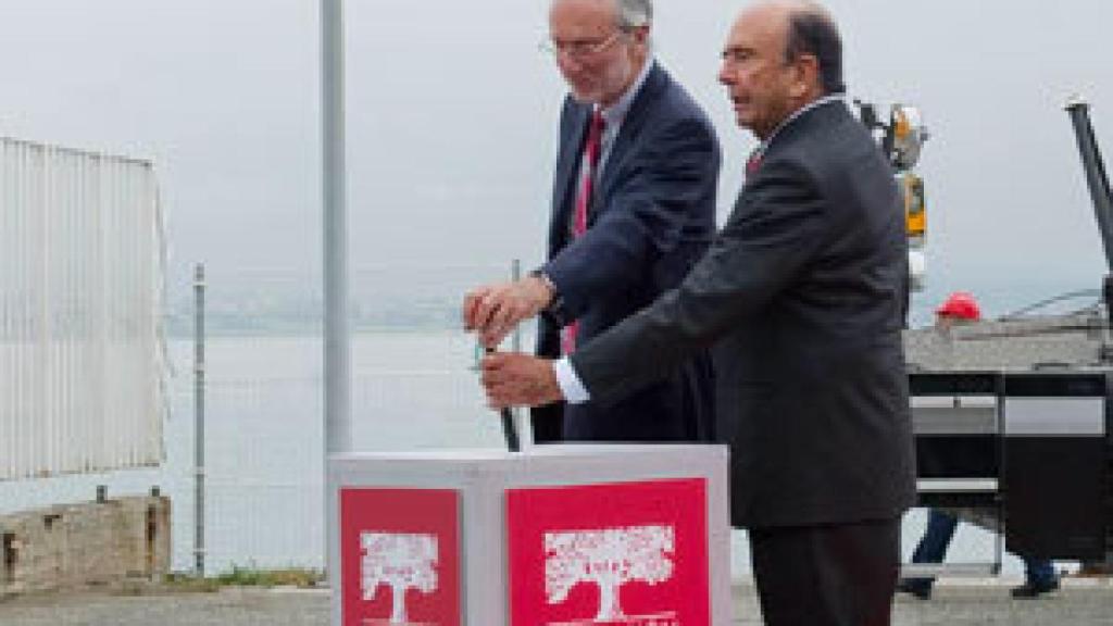Image: Renzo Piano pone la primera piedra al Centro Botín de Santander
