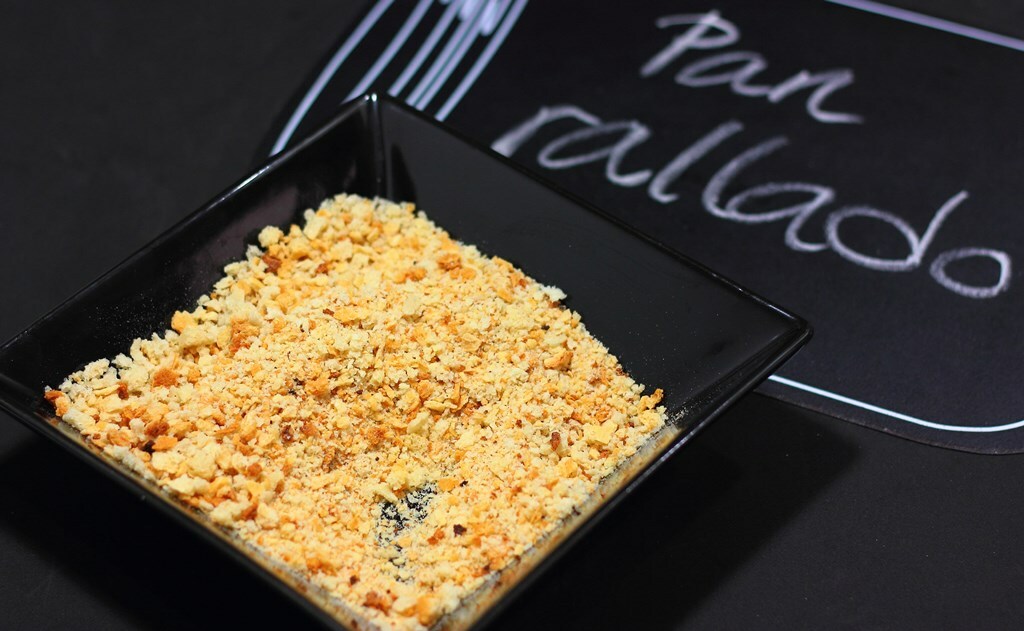 Pan rallado casero en microondas