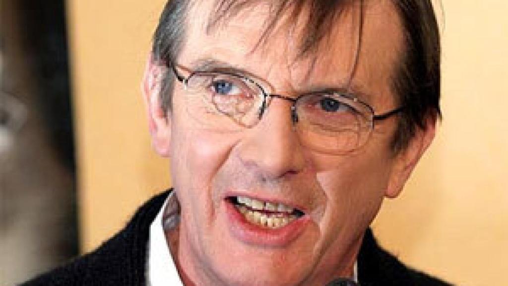 Image: Mike Newell: Como en Grandes Esperanzas, hoy el dinero diluye la moral de las personas