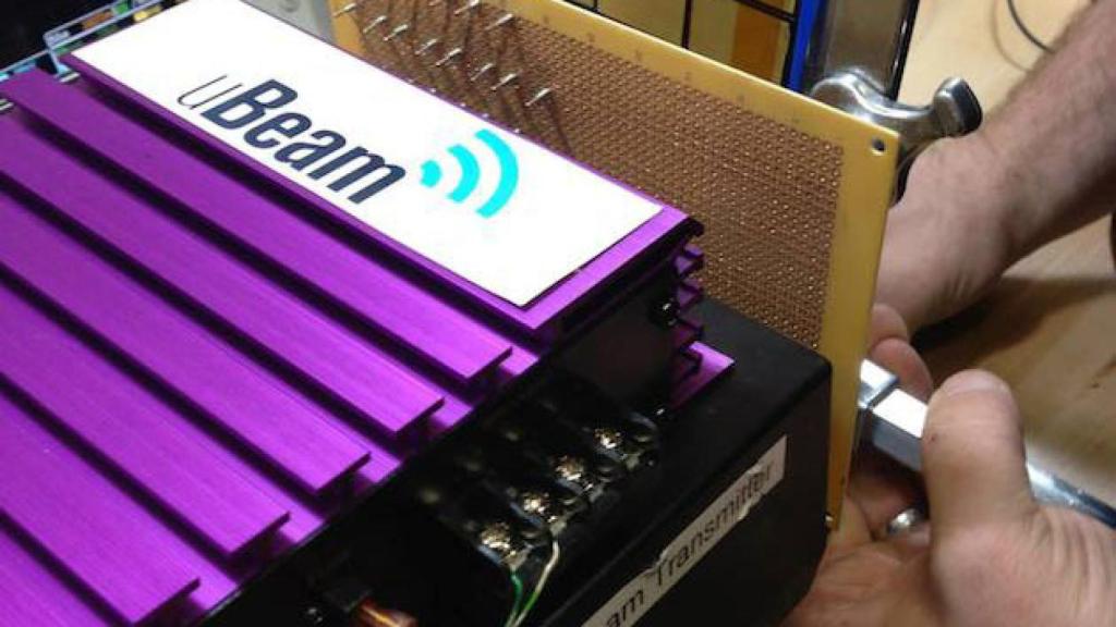 ubeam-cellphone-wireless-charger-2014-08-07-02