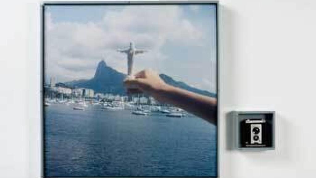 Image: Frutos extraños de Rosângela Rennó