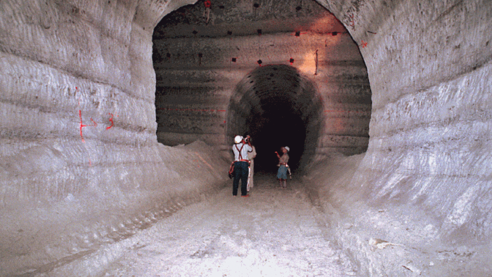 superconducting-super-collider-72