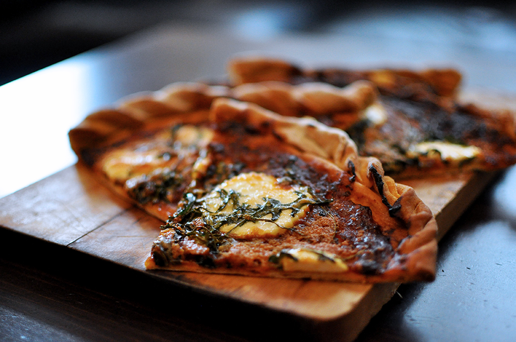 pizza-queso-burgos-rucula-01