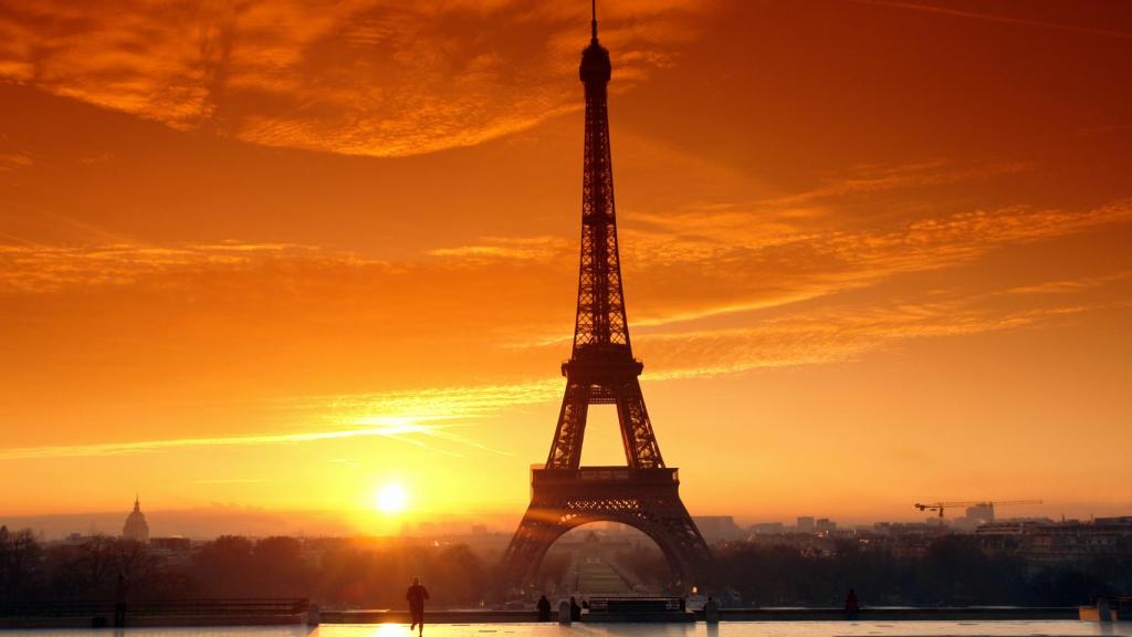 tour eiffel et jogger