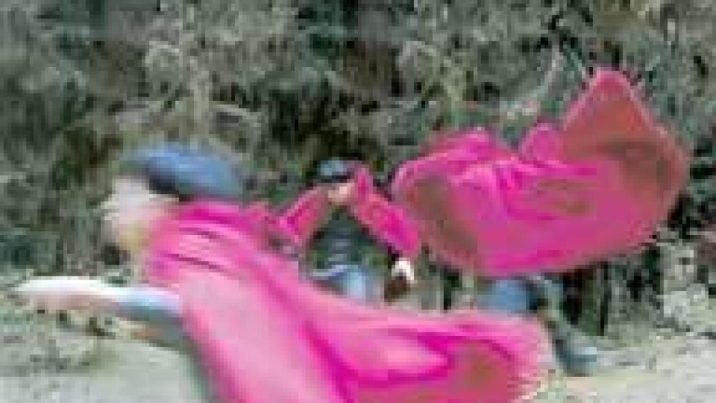 Image: El ejército clónico de Anthony Goicolea