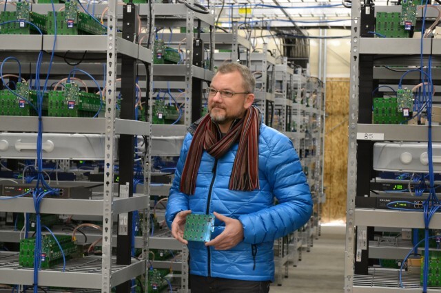 bitcoin-dave-carlson-640x426