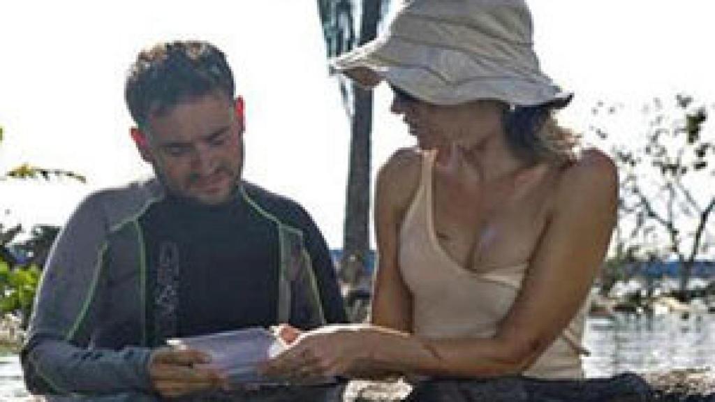 Image: Bayona termina en Tailandia el rodaje de Lo imposible, protagonizada por Naomi Watts y Ewan McGregor