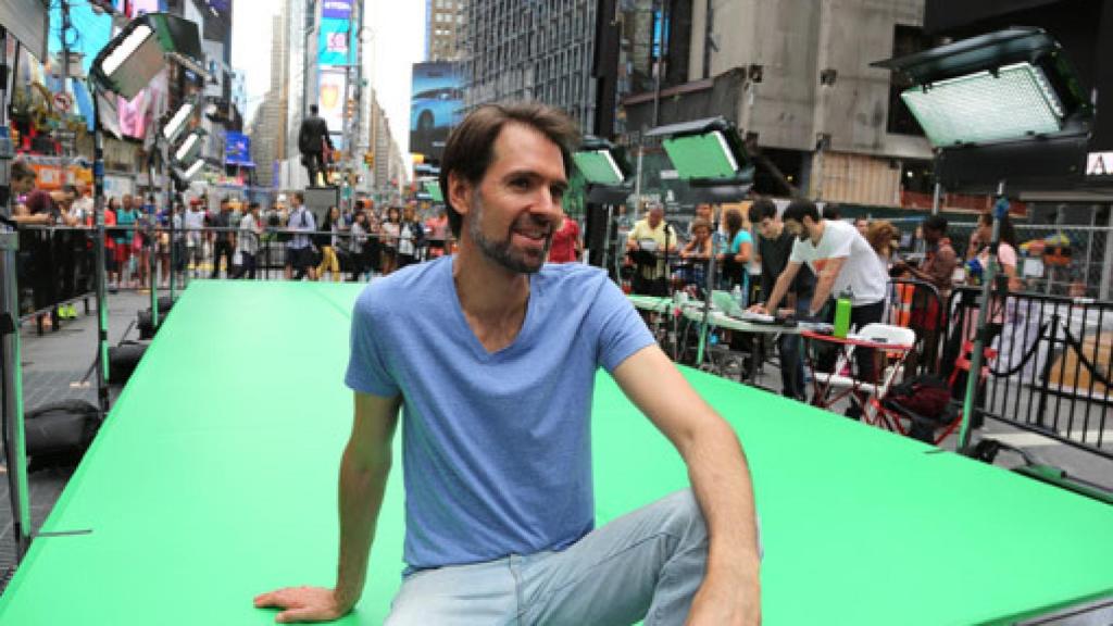 Image: Daniel Canogar: Con la tecnología buscamos burlar el tiempo