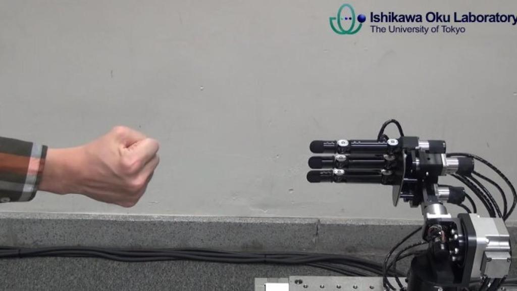 robot-piedra-papel-tijera