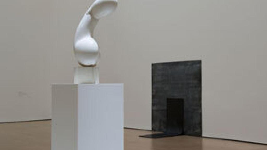 Image: Brancusi-Serra, el peso y el vuelo