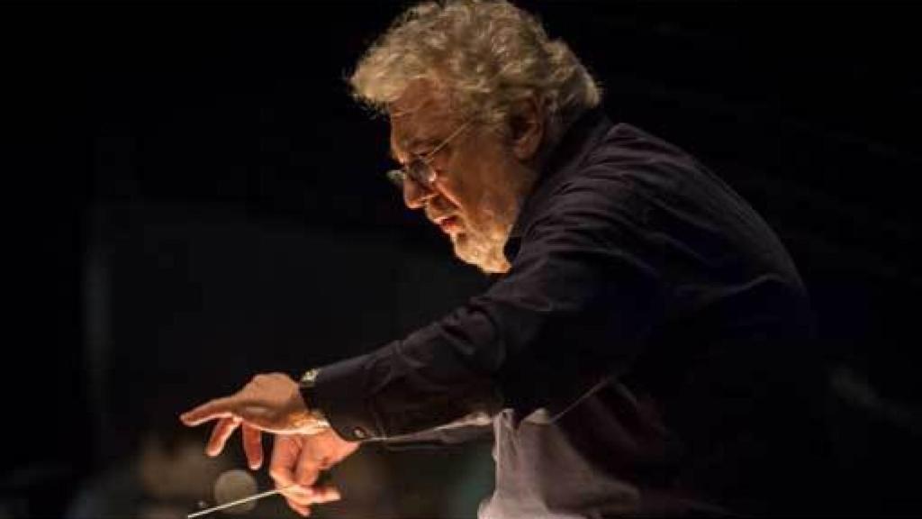 Image: Plácido Domingo se desdobla en el Palau